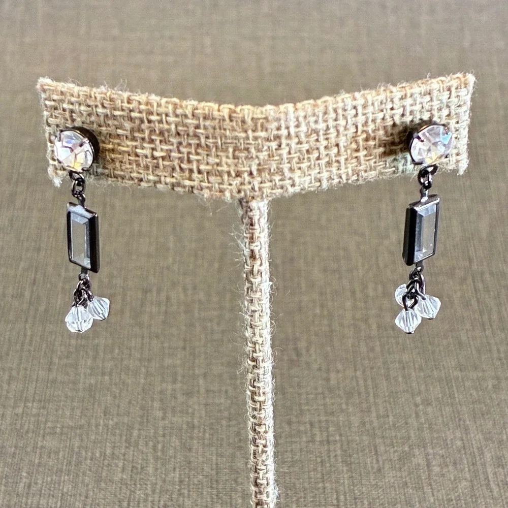 Rhinestone‎ Dangle Drop Earrings Gunmetal Clear Crystal Geometric Cheryl Reis